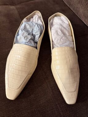 Aeyde Flat Leather Loafers